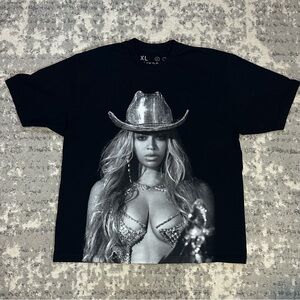 Beyoncé Renaissance World Tour 2023 Graphic Music Tee